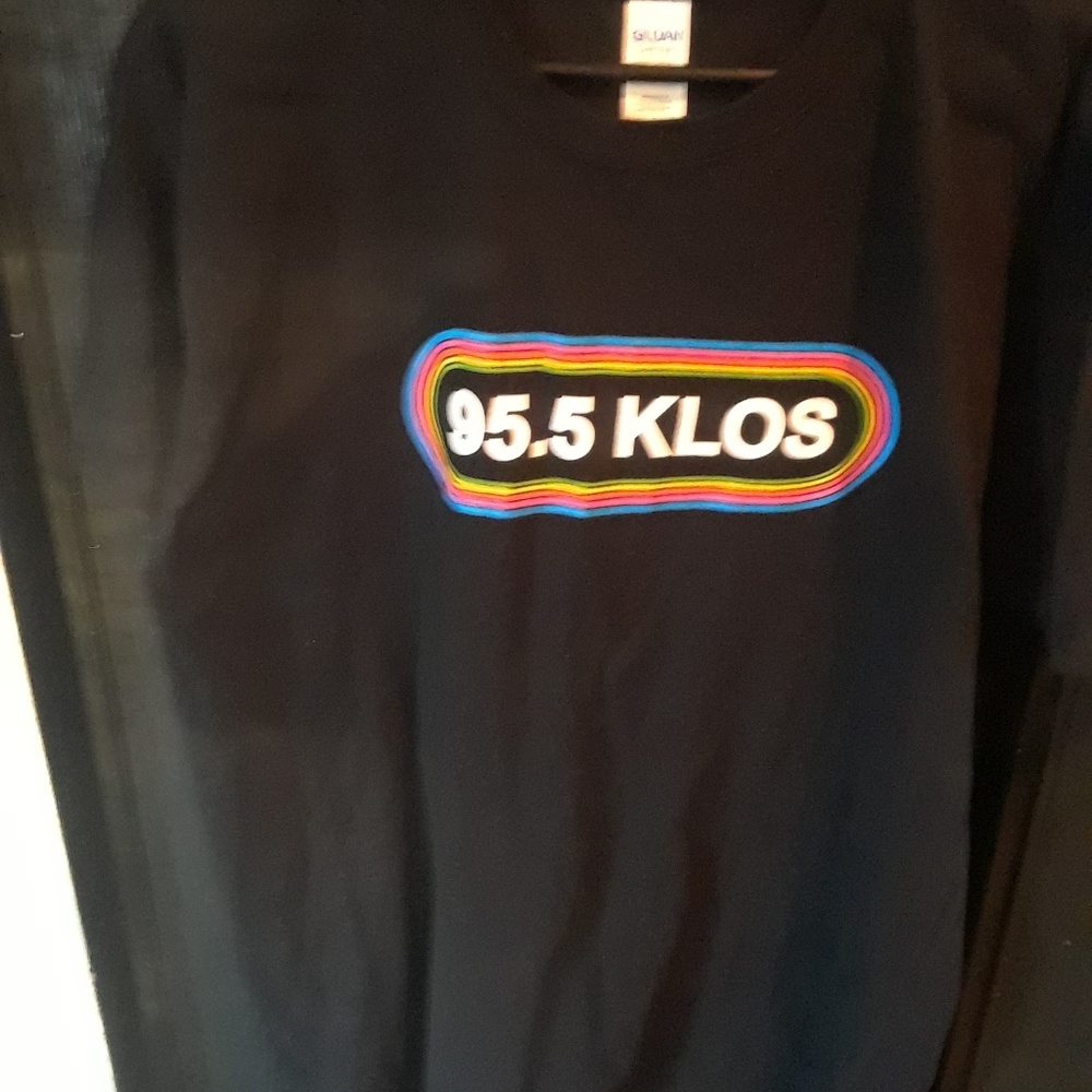 Old radio tee